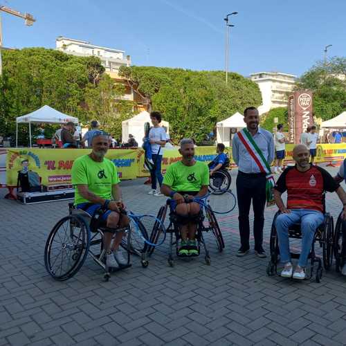 UGUALI NELLO SPORT